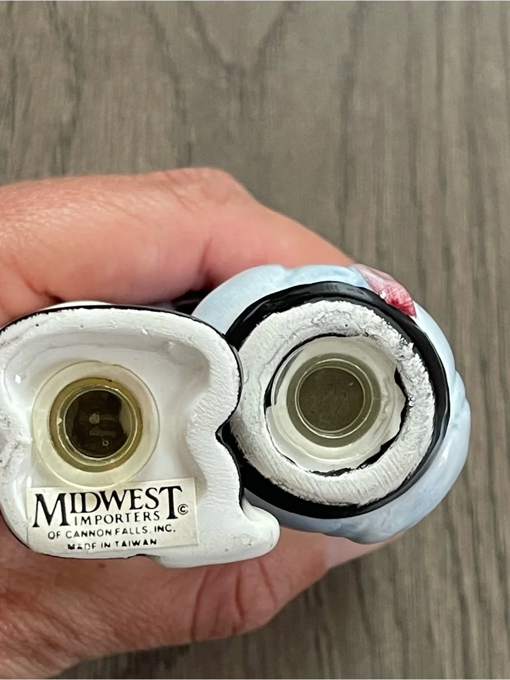 Midwest of Cannon Falls Golfer Bag Green Salt and Pepper Shakers